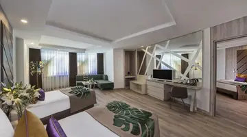 Delphin Be Grand Resort
