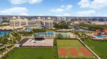 Delphin Be Grand Resort