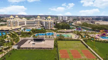 Delphin Be Grand Resort