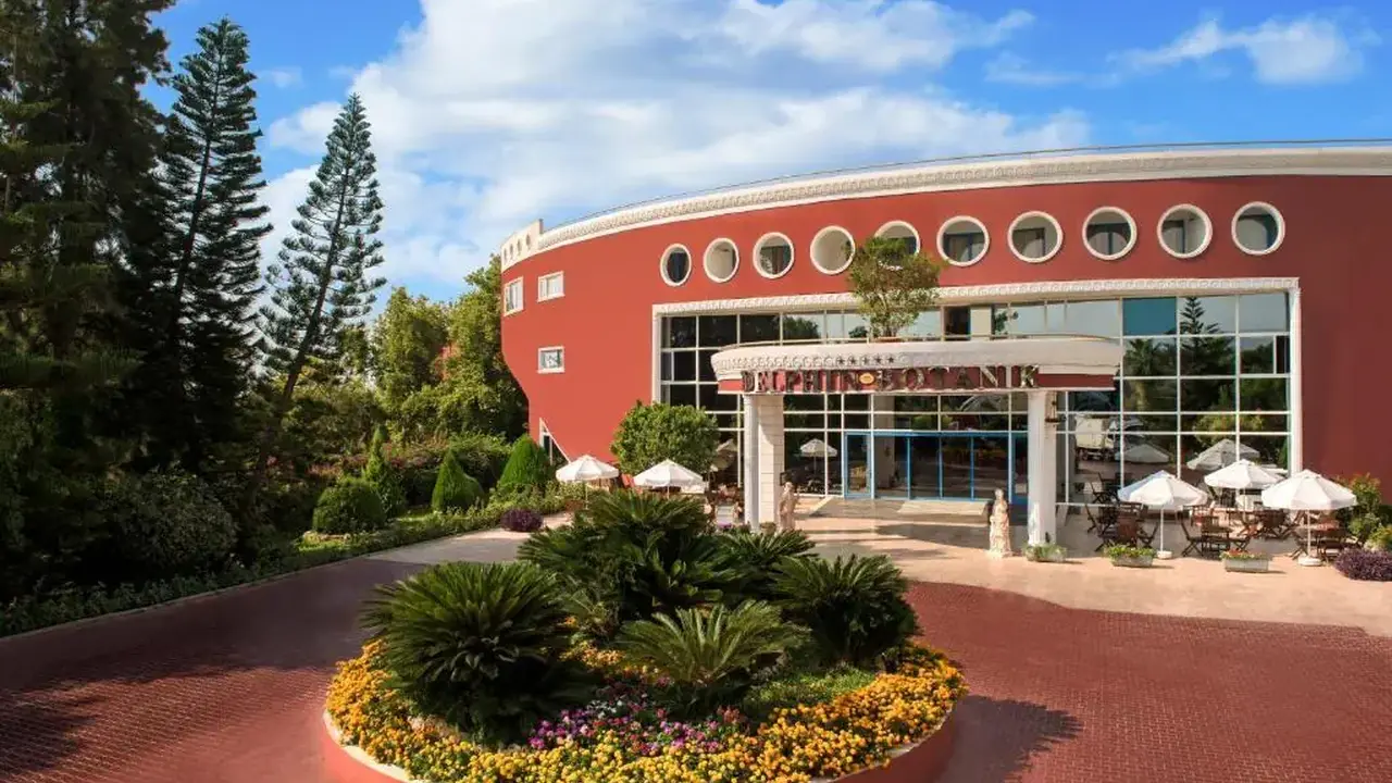 DELPHIN BOTANIK HOTEL RESORT