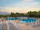 DELPHIN BOTANIK HOTEL RESORT