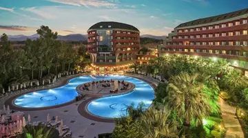 DELPHIN DELUXE HOTEL
