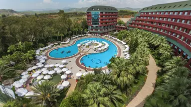 Delphin Deluxe Resort