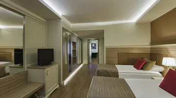 Delphin Deluxe Resort
