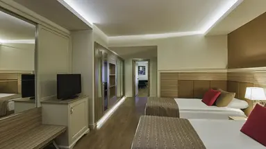 Delphin Deluxe Resort