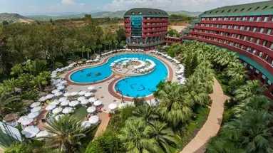 Delphin Deluxe Resort