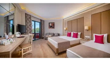 DELPHIN DELUXE RESORT