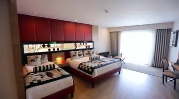 Delphin Imperial Hotel