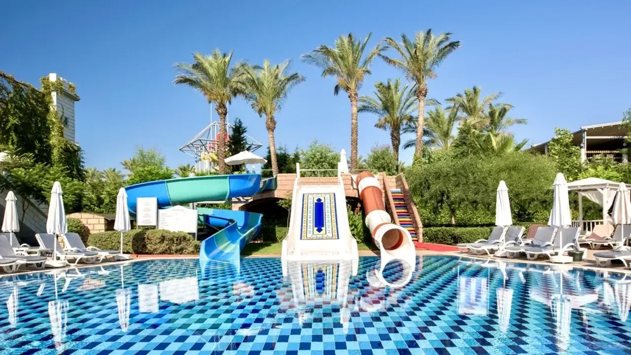 Delphin Imperial Lara