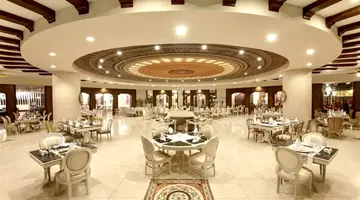 Delphin Imperial Lara