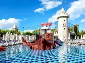 Delphin Imperial Lara