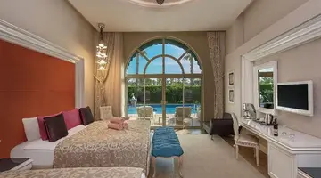 Delphin Imperial Lara