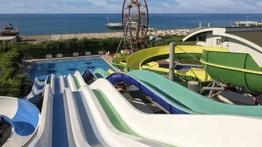 Delphin Imperial Lara