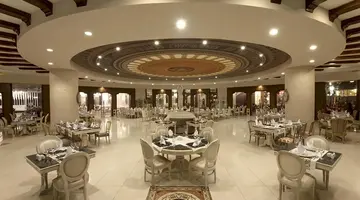 Delphin Imperial Lara
