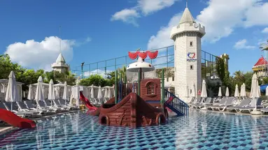 Delphin Imperial Lara