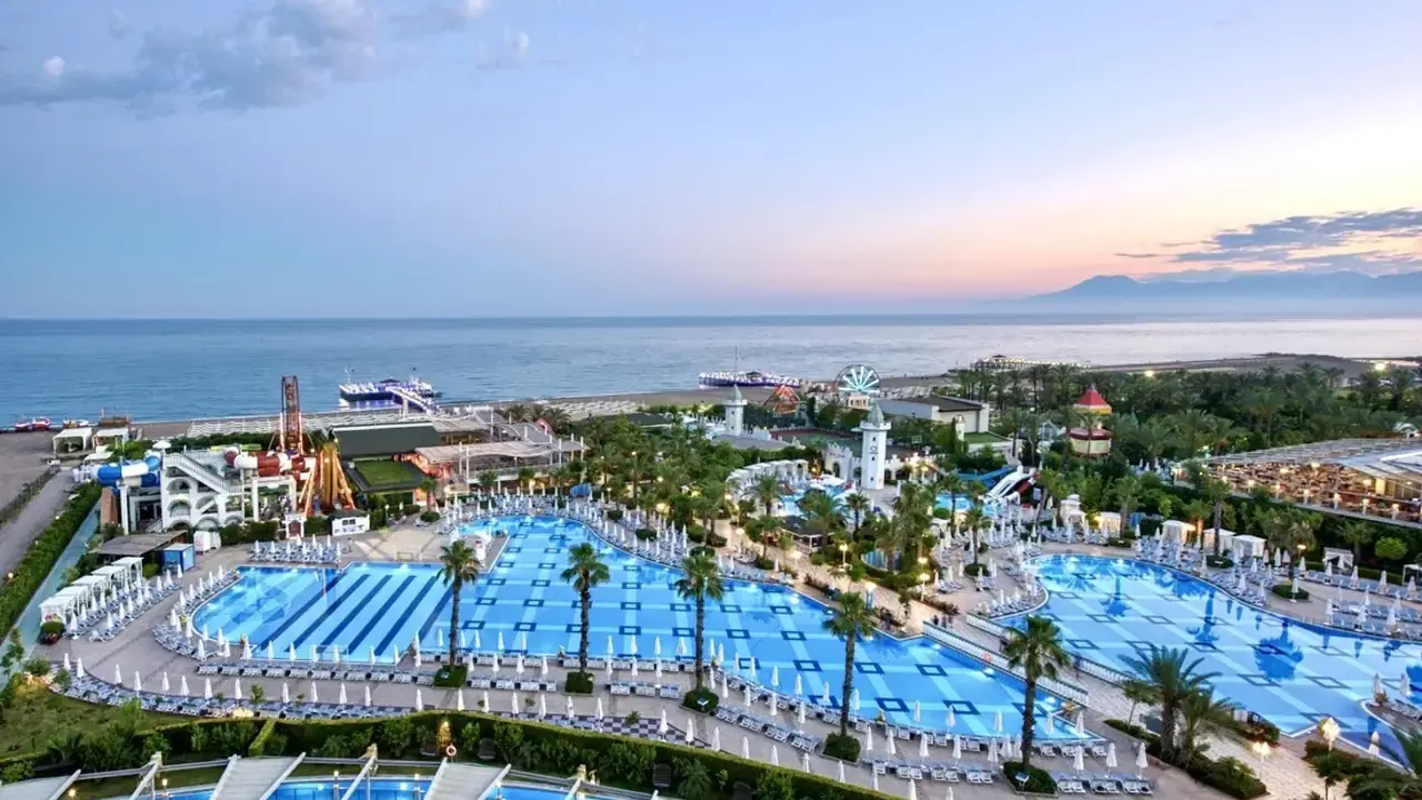 Delphin Imperial Lara