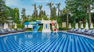 DELPHIN IMPERIAL LARA