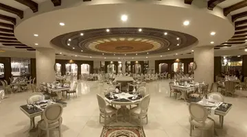 Delphin Imperial