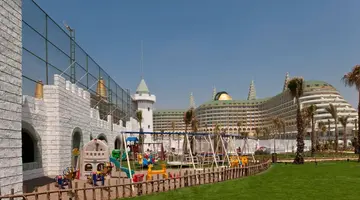 DELPHIN IMPERIAL