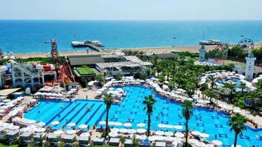 DELPHIN IMPERIAL