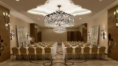 Delphin Imperial