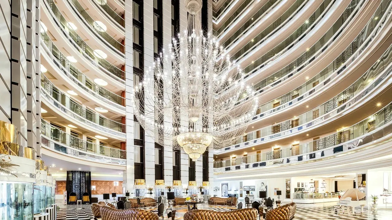 Delphin Imperial