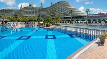 DELPHIN IMPERIAL