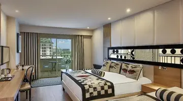 Delphin Imperial