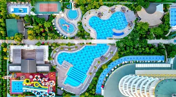 Delphin Imperial