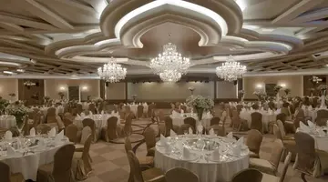 Delphin Imperial