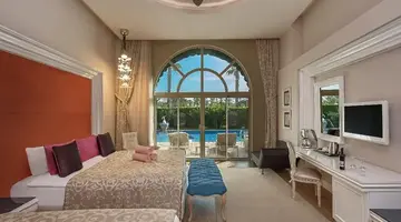 Delphin Imperial