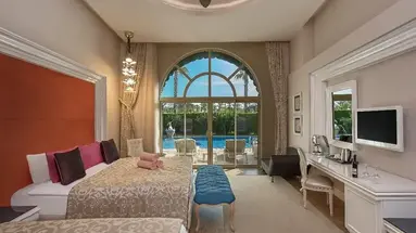 Delphin Imperial
