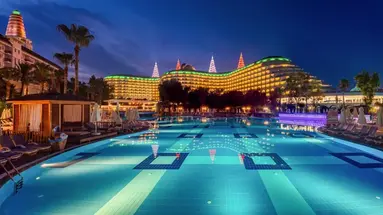 DELPHIN IMPERIAL
