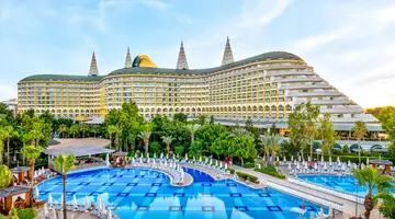 Delphin Imperial
