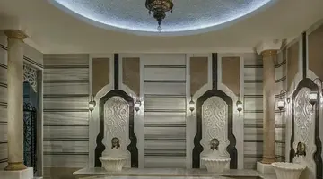 Delphin Imperial