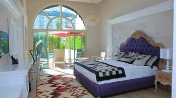 Delphin Imperial
