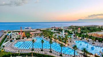 Delphin Imperial
