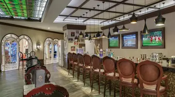DELPHIN IMPERIAL
