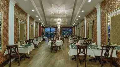 Delphin Palace Hotel