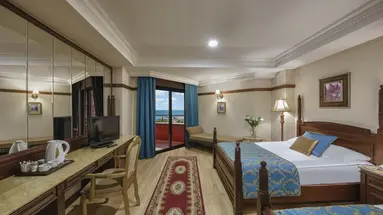 Delphin Palace Hotel