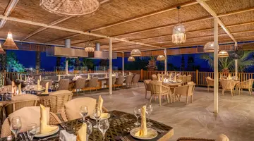 DELPHIN PALACE HOTEL
