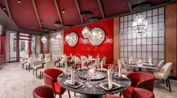DELPHIN PALACE HOTEL