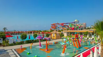 DELPHIN PALACE