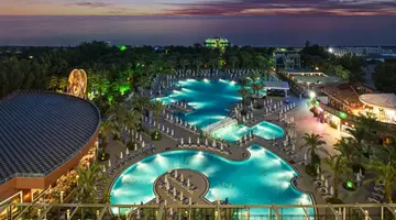Delphin Palace
