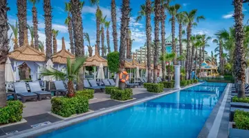DELPHIN PALACE