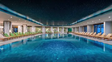 Delphin Palace