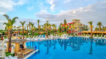 Delphin Palace