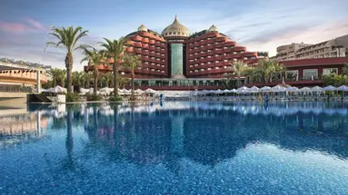 DELPHIN PALACE