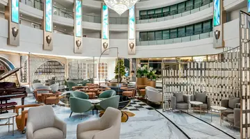 Delphin Palace
