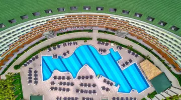 Delphin Palace